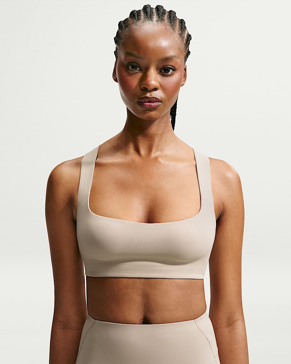 NikeSKIMS Studio Stretch 女子速干运动内衣 - NSKM Linen/NSKM Linen
