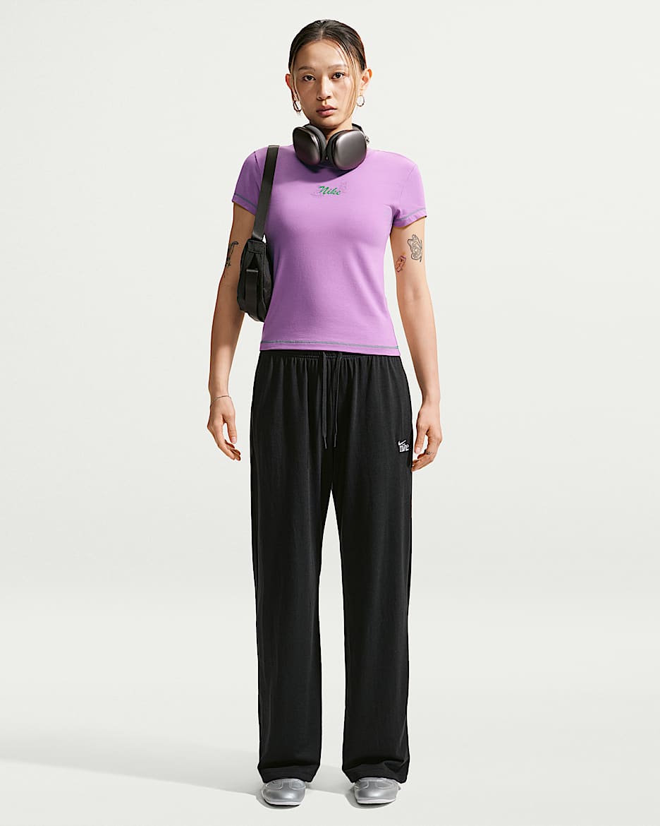 Nike Sportswear Chill Knit 女子中腰直筒长裤 - 黑/白色