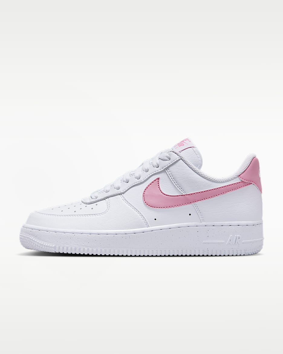 Nike Air Force 1 '07 Next Nature 女子空军一号运动鞋板鞋 - 白色/元素粉
