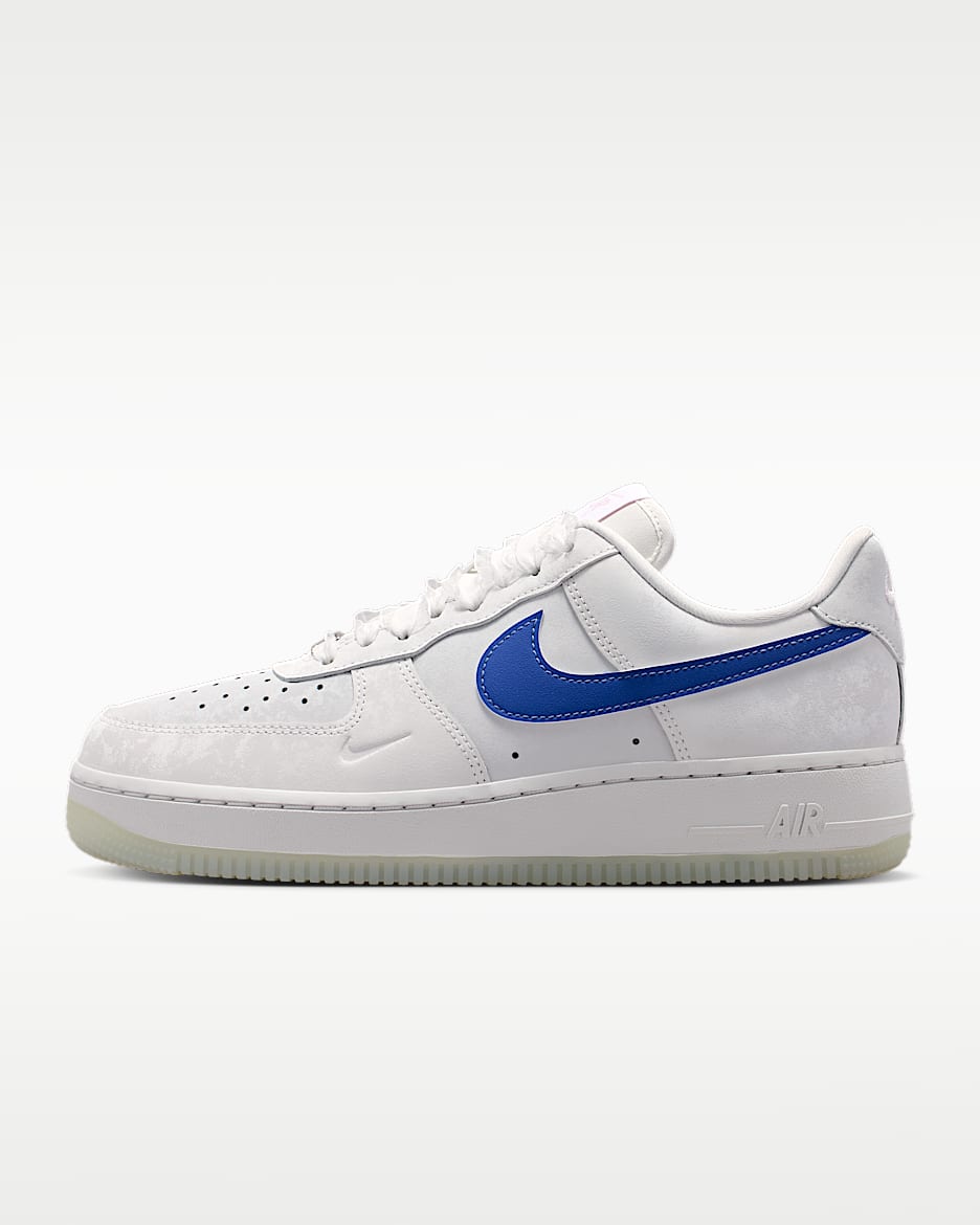 Nike Air Force 1 '07 LV8 女子空军一号运动鞋 - 山峰白/米白/浅紫丁香色/旧宝蓝