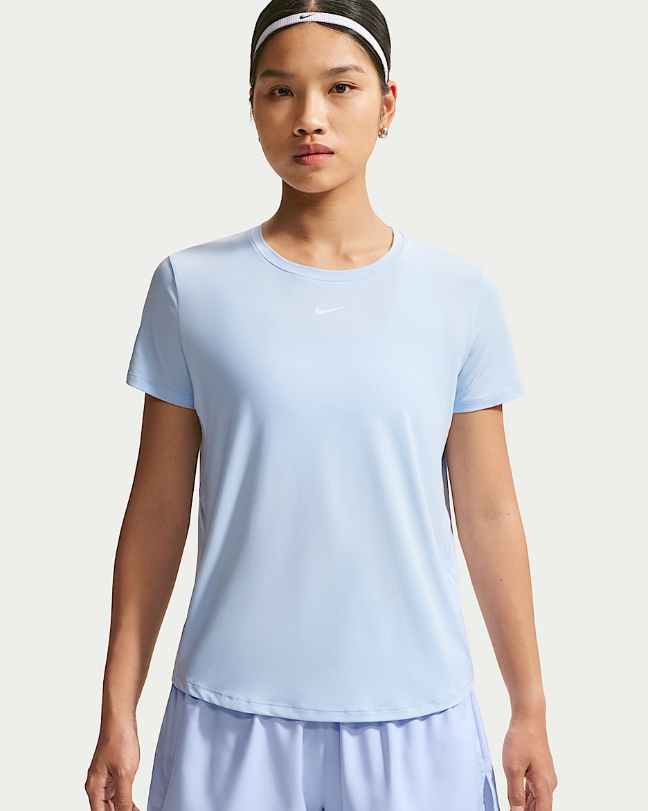 Nike One Classic Dri-FIT 女子透气速干经典款短袖上衣 - 氢蓝/白色