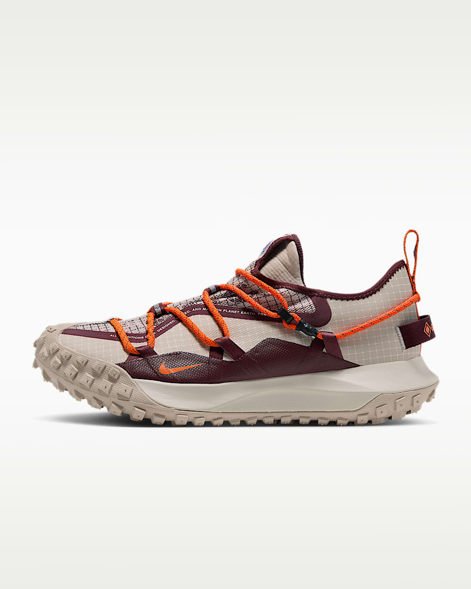 ACG Mountain Fly Low GORE-TEX SE 男子防水运动鞋 - 奶白 II/浅土褐/皇家蓝/安全橙