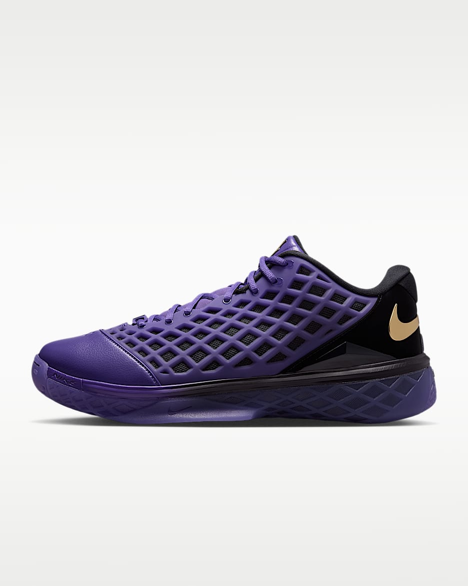 Kobe 3 Low Protro x 巴萨科比男子篮球鞋 - 黑/电镀紫/金属色