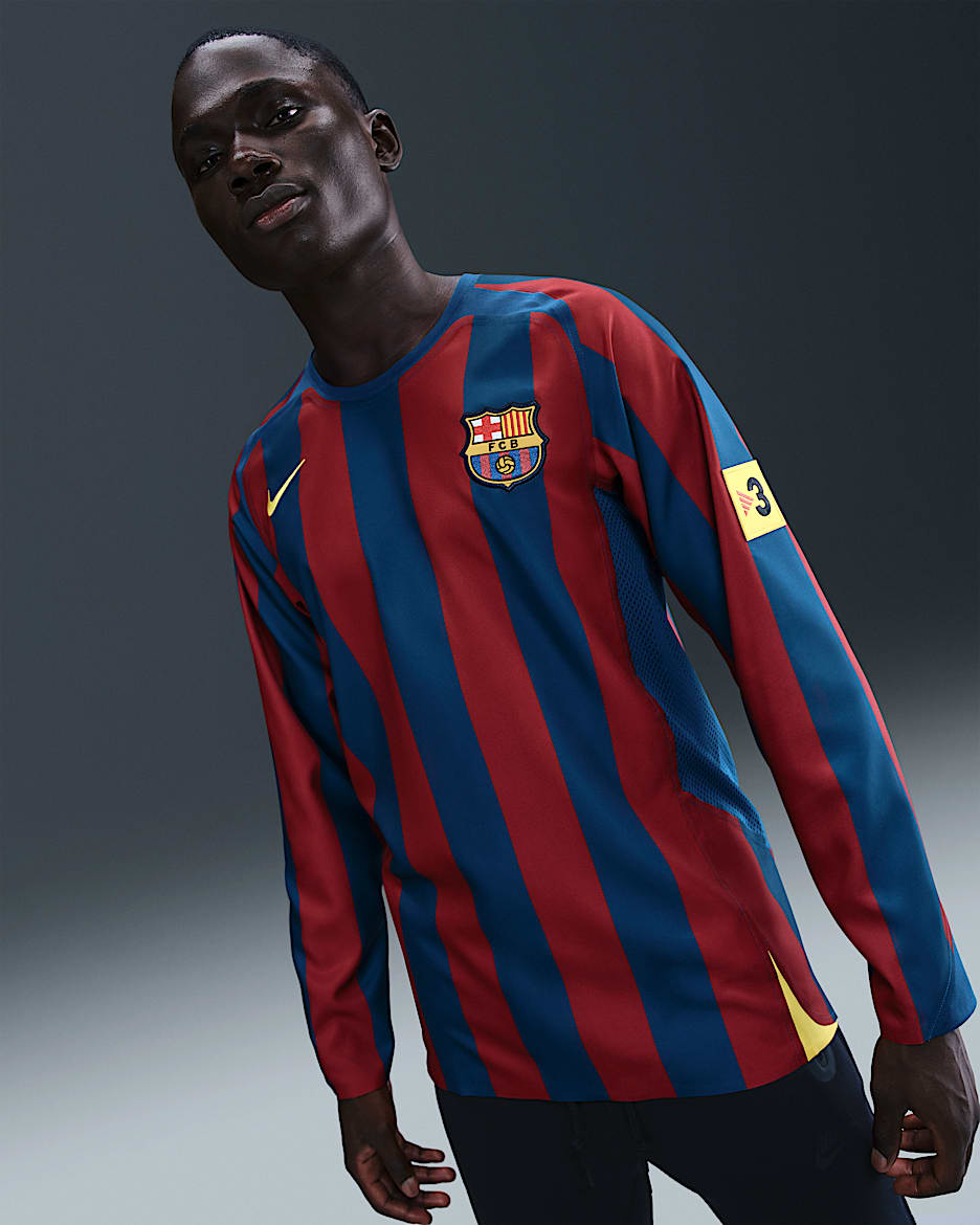 巴萨罗纳尔迪尼奥 2005/06 Reissue 球迷版 Nike 男子速干足球长袖球衣 - 健身蓝/沙漠褐红/旅行黄