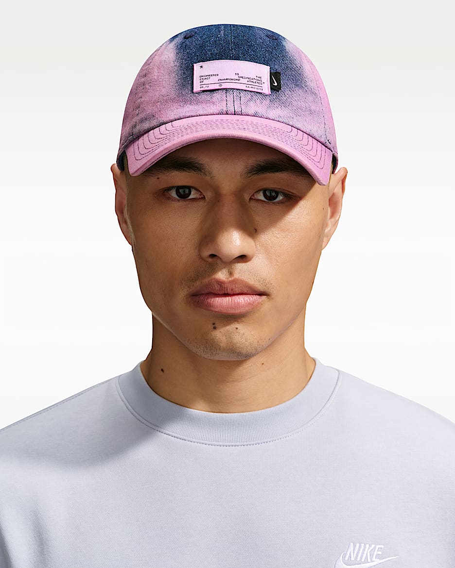 Nike Club 软顶喷绘牛仔运动帽 - 大学深蓝/泡沫粉