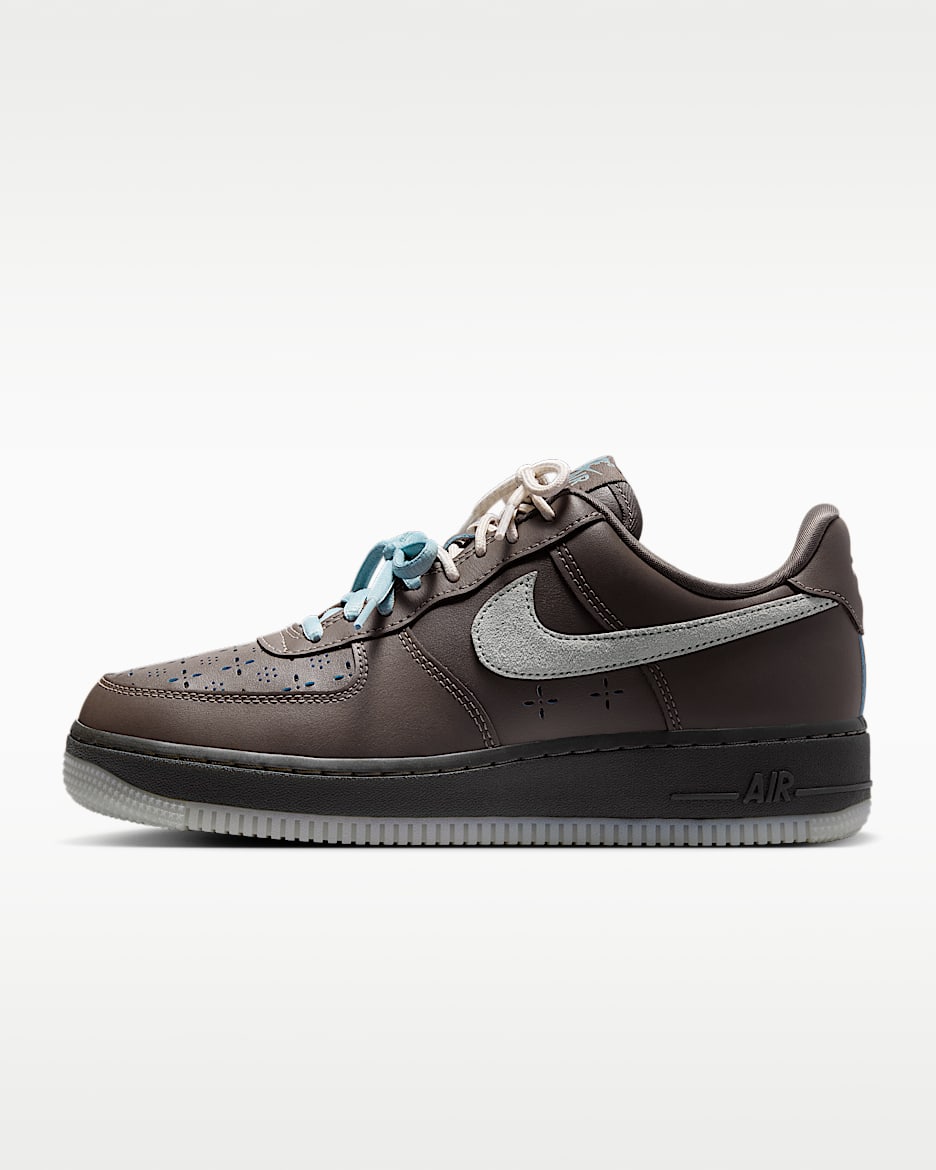 Nike Air Force 1 '07 LV8 女子空军一号运动鞋 - 峻岩/海洋深蓝/帆白/苍野灰