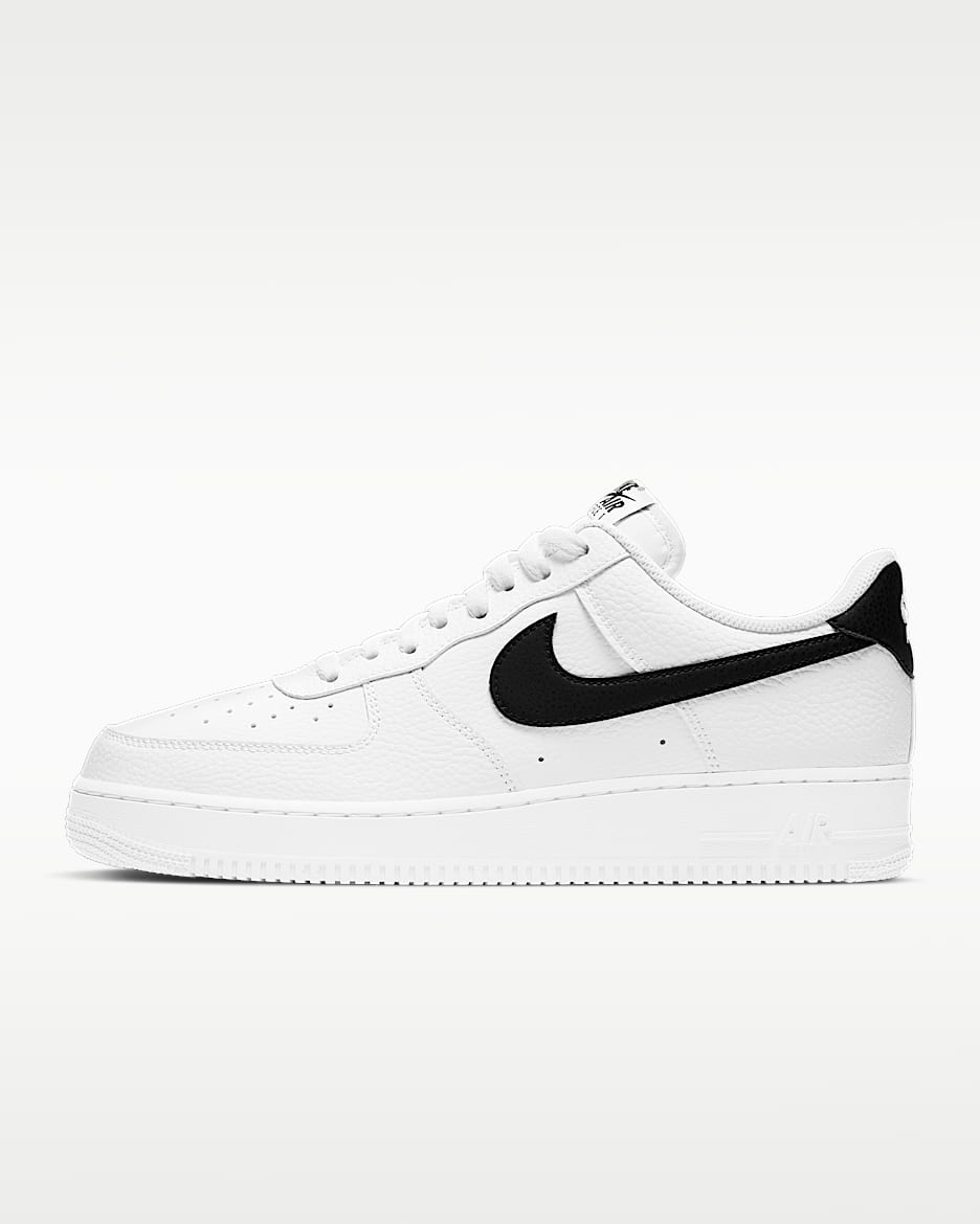 Nike Air Force 1 '07 男子空军一号运动鞋 - 白色/黑
