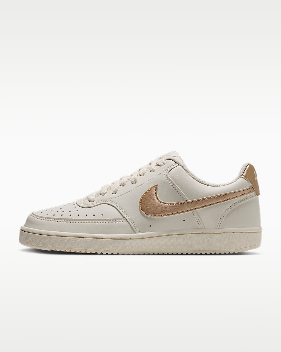 Nike Court Vision Low 女子运动鞋 - 淡象牙白/黑/朦胧金