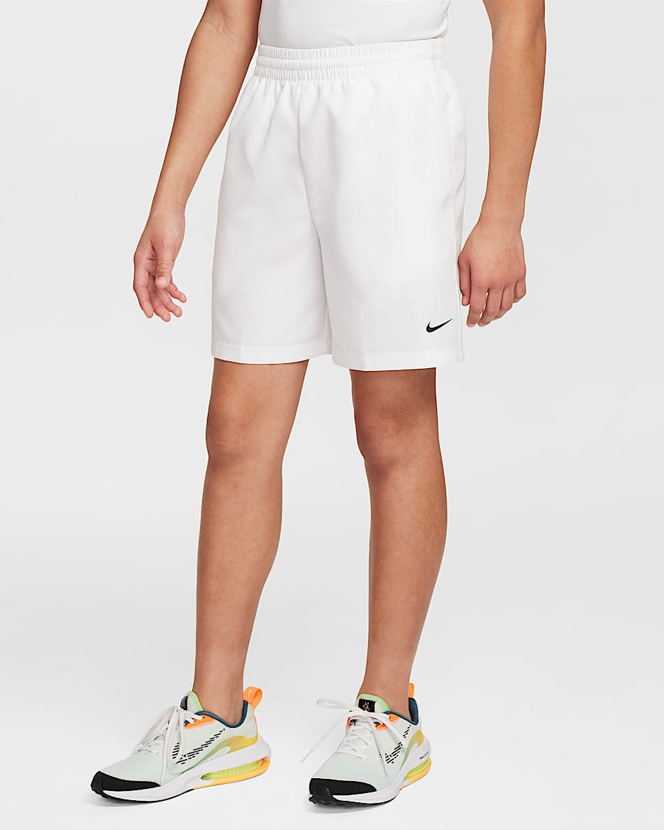 Nike Multi Dri-FIT 大童(男孩)速干训练短裤 - 白色/白色/黑