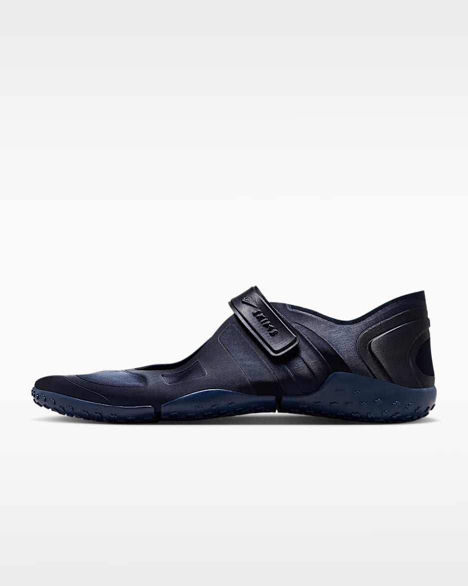 NikeSKIMS Rift Satin 女子运动鞋 - 深海蓝/NSKM Obsidian/黑曜石色