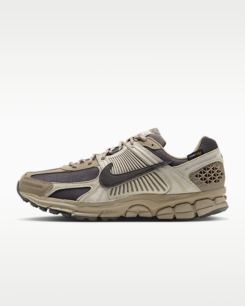 Nike Zoom Vomero 5 CORDURA® 耐克迈柔男子运动鞋 - 浅土褐/锌白/大学灰/中灰