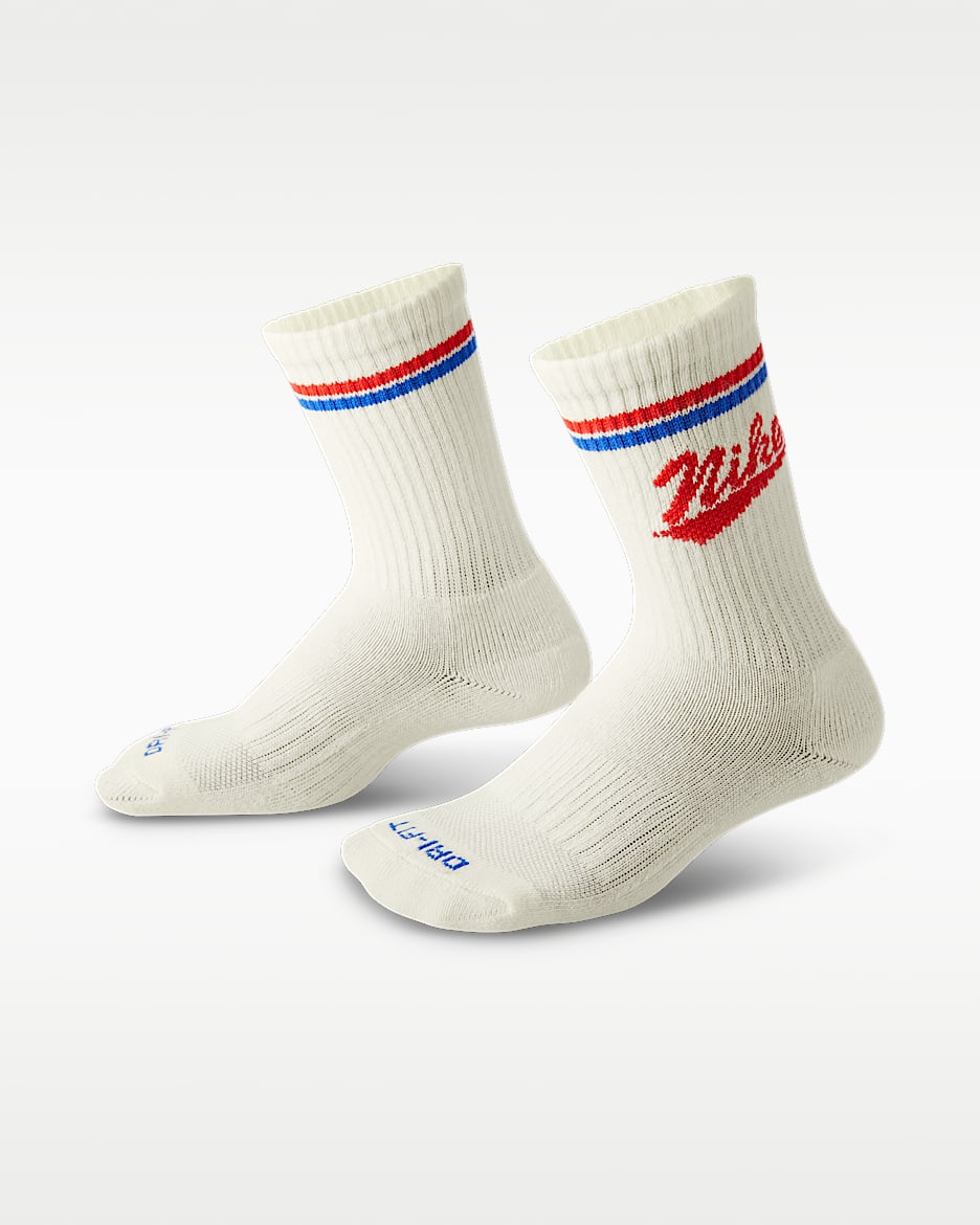 Nike Dri-FIT 幼童速干复古图案中筒运动袜（3 双） - 帆白