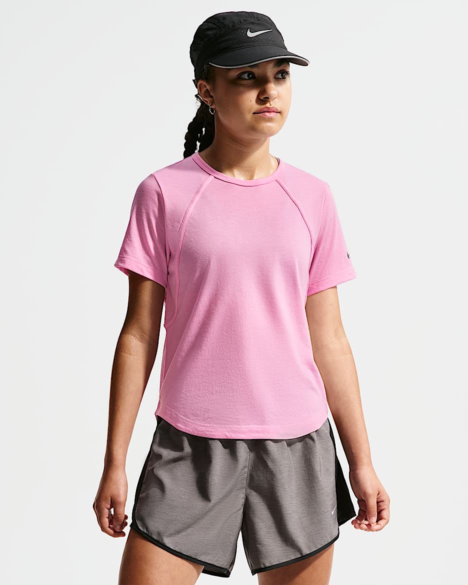 Nike Tempo Dri-FIT 大童（女孩）速干短袖上衣 - 上升粉/俏皮粉