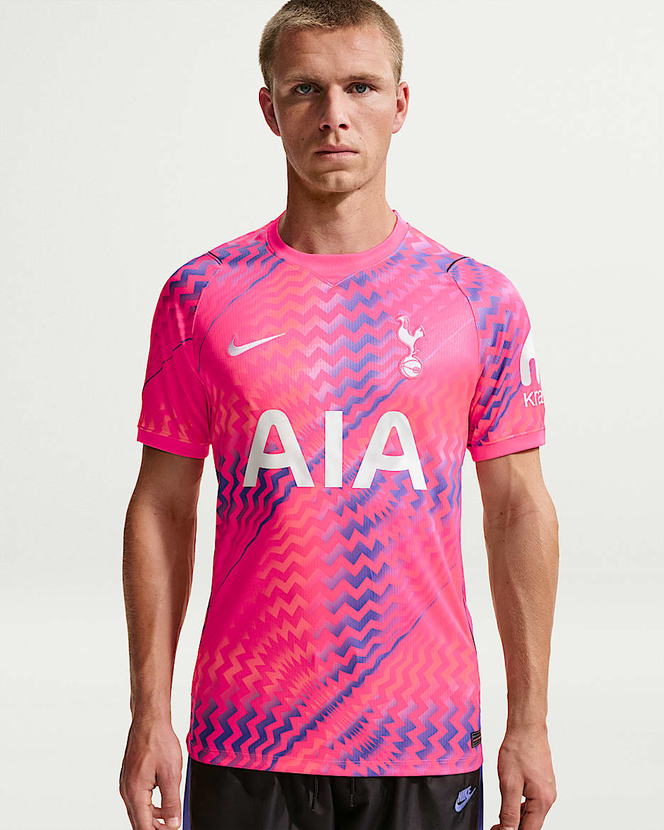 2026/27 赛季托特纳姆热刺守门员球迷版 Nike Dri-FIT 男子速干短袖足球球衣 - 透明粉/黑/白色