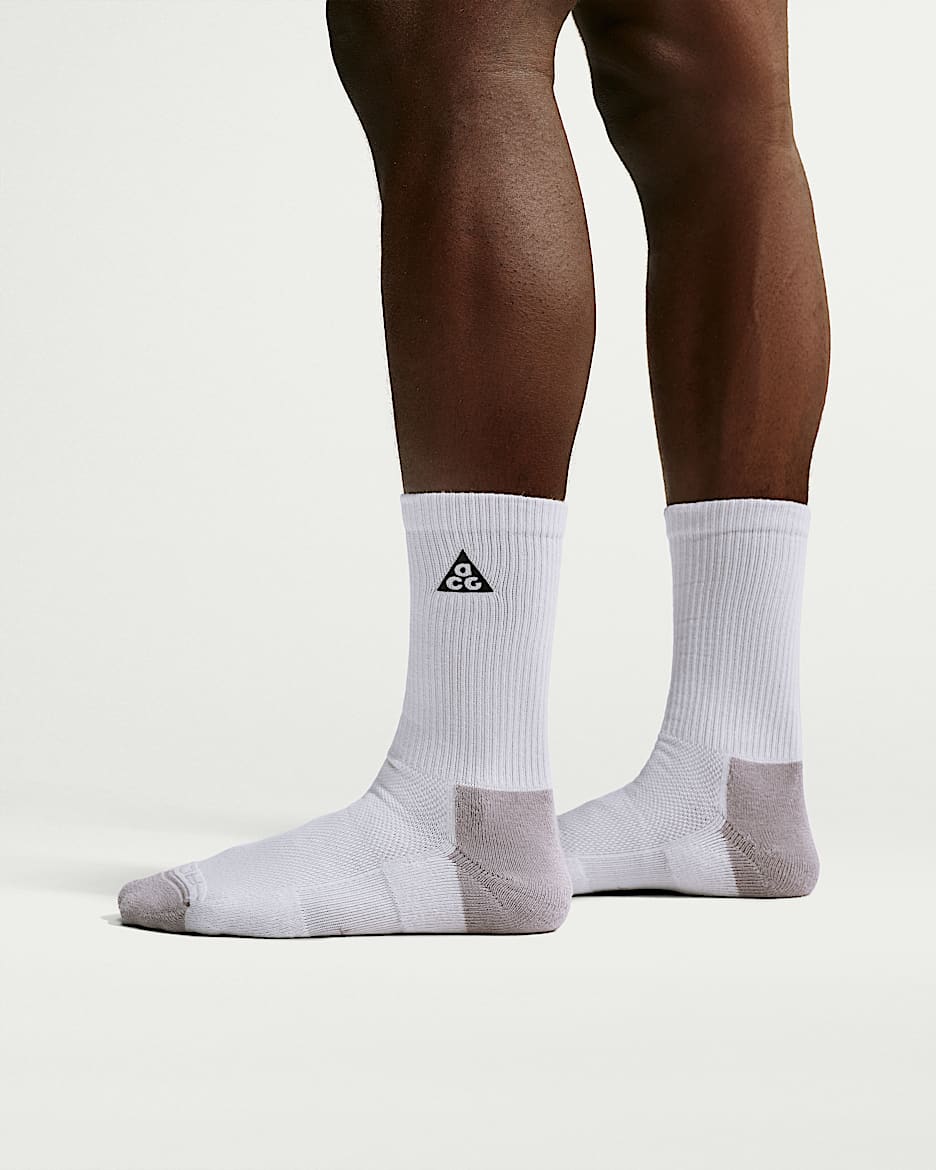 Nike ACG Everyday Elevated 速干中筒运动袜(1 双) - 尘光子色/大学灰