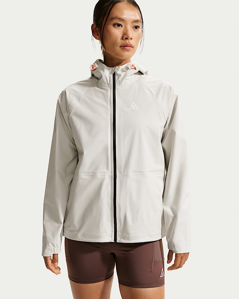 Nike ACG Storm-FIT ADV 3L 女子防风防水越野跑步夹克硬壳冲锋衣 - 幻影灰白/山峰白