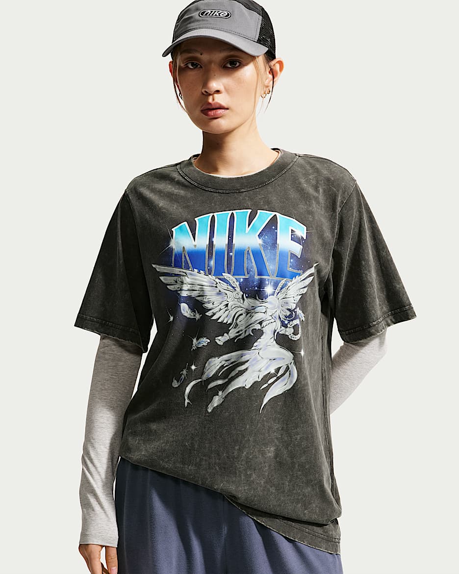 Nike Sportswear 女子短袖T恤 - 煤黑