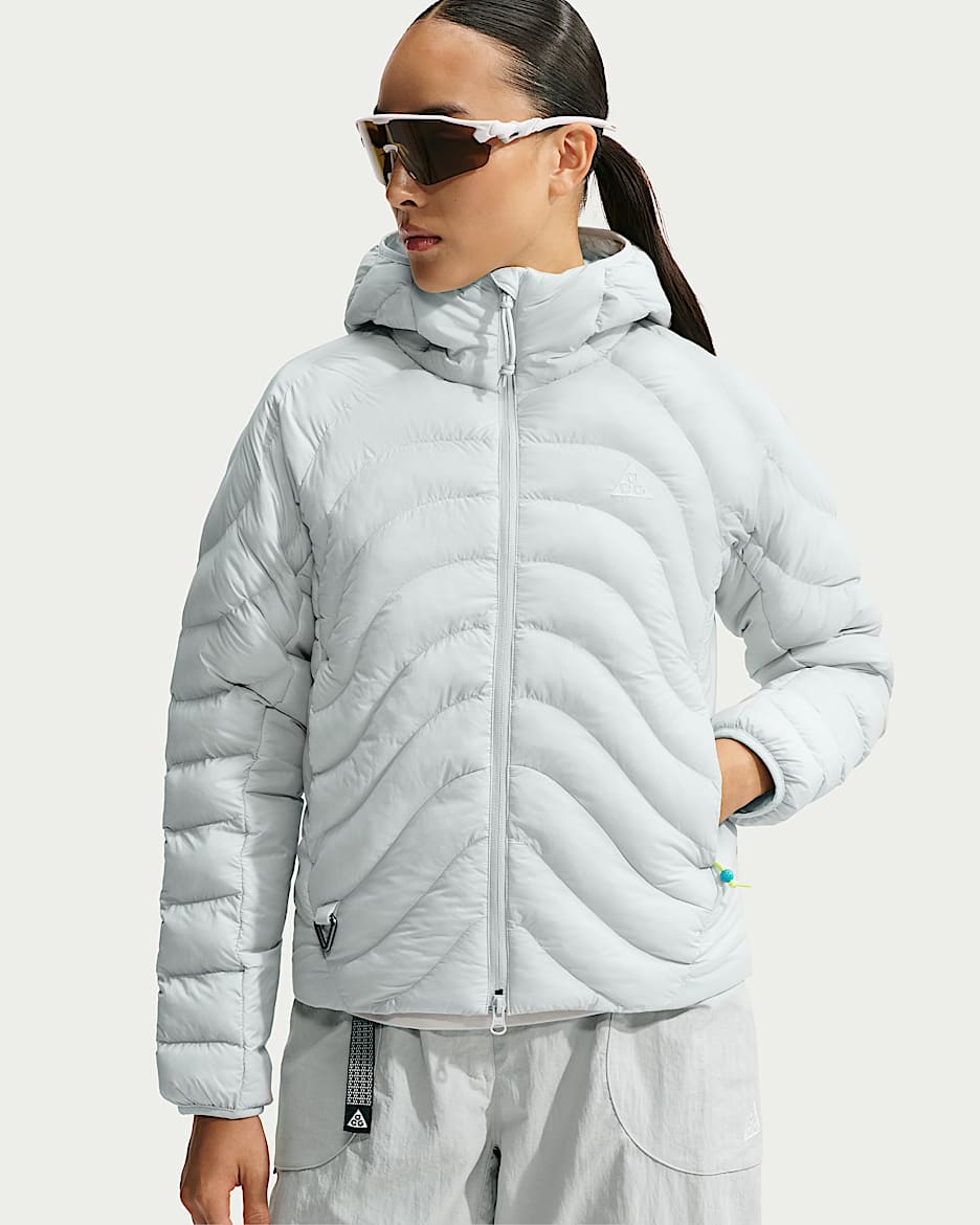 ACG Lava Flow Therma-FIT ADV 女子连帽夹克 - 浅银/山峰白