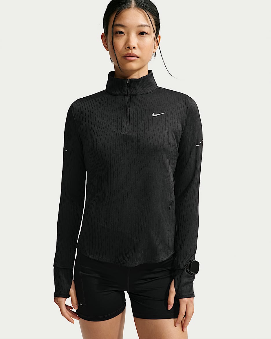 Nike Swift Aero-FIT 女子 1/4 拉链开襟跑步上衣 - 黑