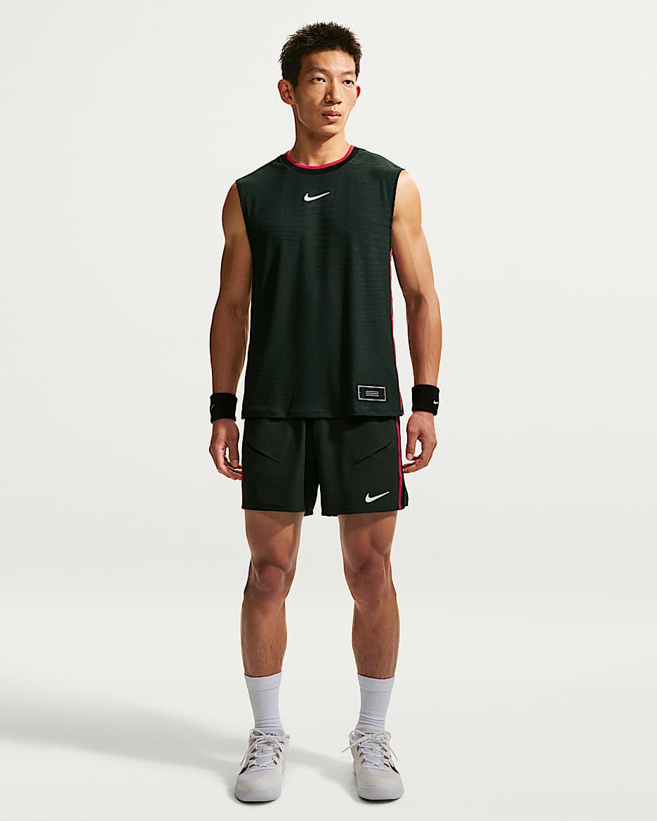 NikeCourt Slam Dri-FIT 男子速干网球短裤 - 黑云衫绿/白色