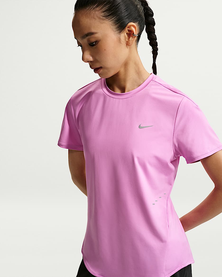 Nike Swift Dri-FIT 女子速干短袖跑步上衣 - 浅品红
