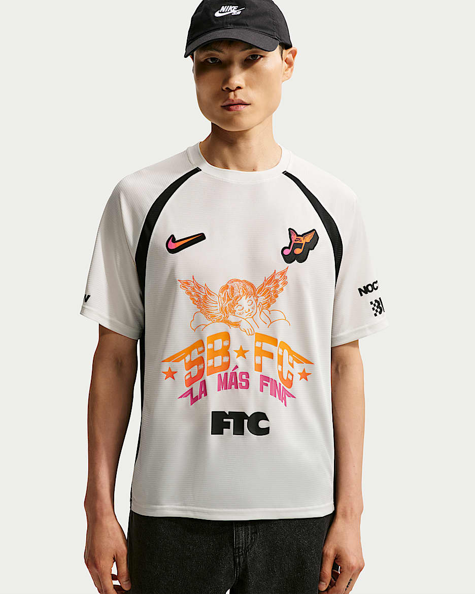 Nike SB 男子速干滑板短袖运动上衣 - 帆白/黑