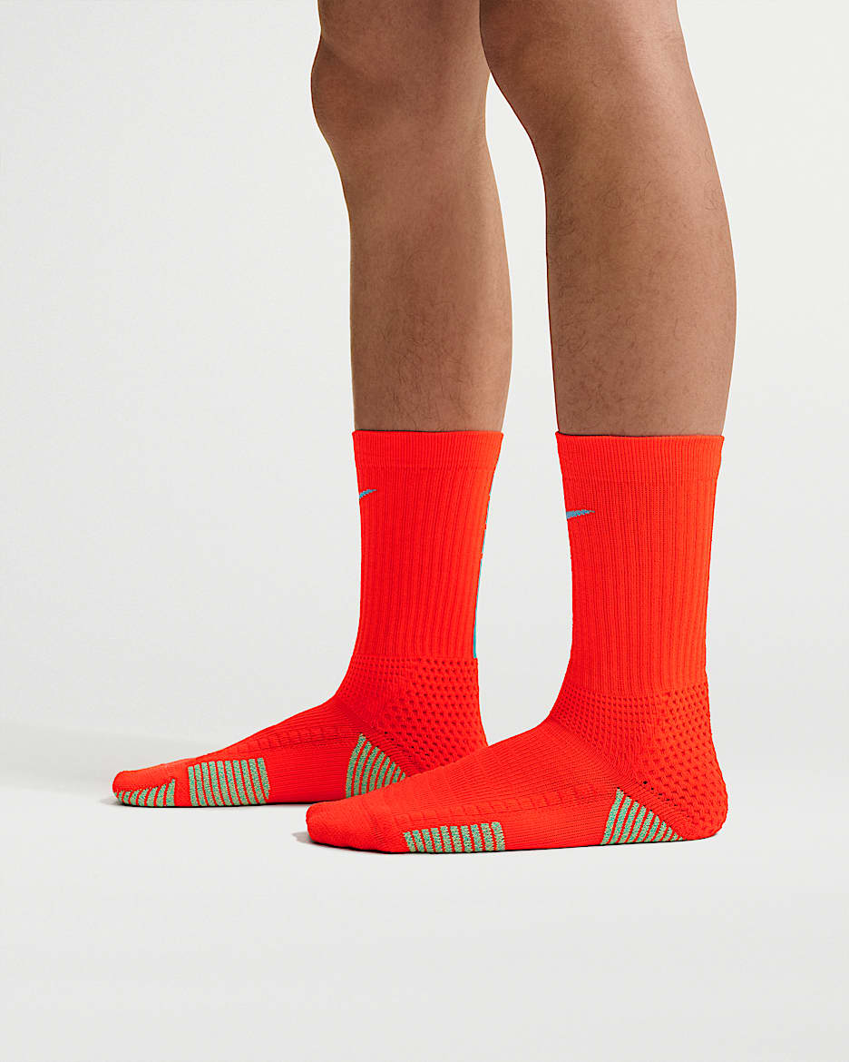 Nike Elite 2.0 舒适速干中筒运动袜(1 双) - 亮深红/亮眼柠檬黄/仙人掌绿