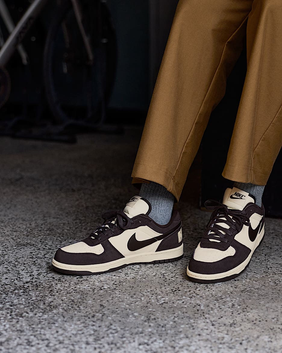Nike Big Low Luxe 男子运动鞋 - 阴影棕/椰奶色/橡皮黄/阴影棕