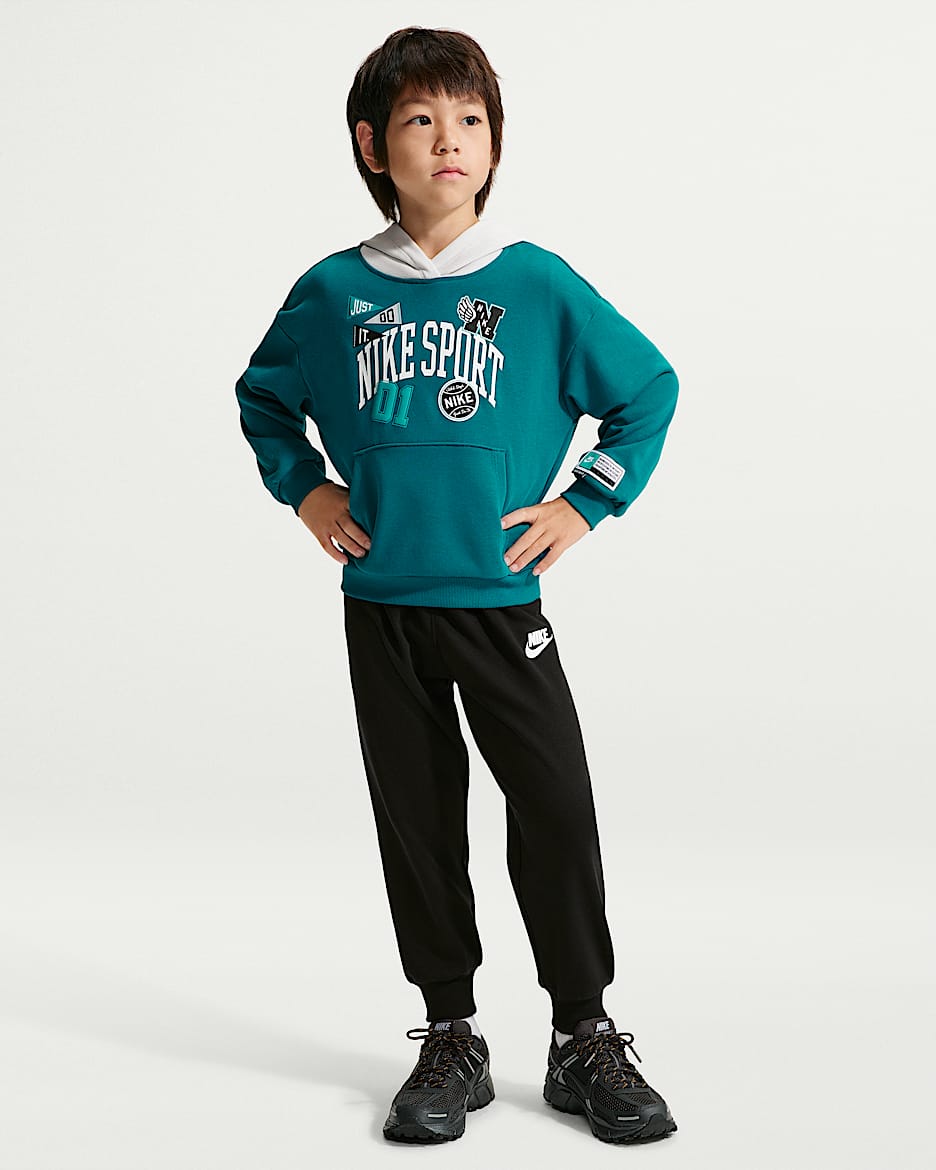 Nike Sportswear Multisport 幼童套头连帽衫和长裤套装 - 黑