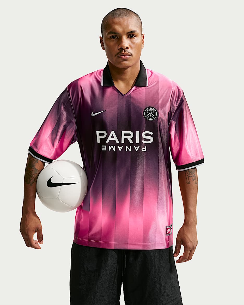 巴黎圣日耳曼足球俱乐部 Energy Nike Dri-FIT 男子速干短袖足球球衣 - 光束粉/黑/黑/领域银