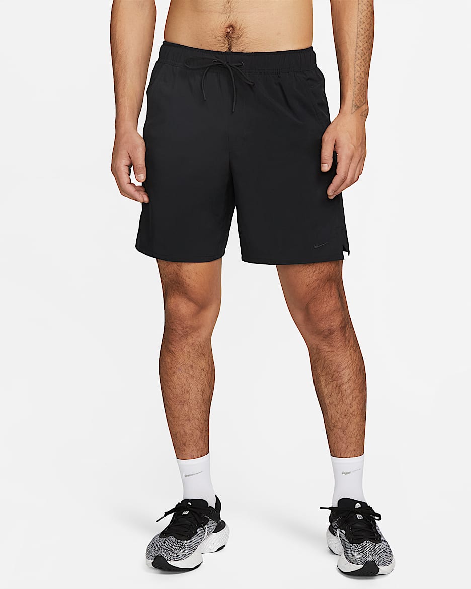 Nike Unlimited Dri-FIT 男子速干百搭短裤（无衬裤） - 黑/黑/黑