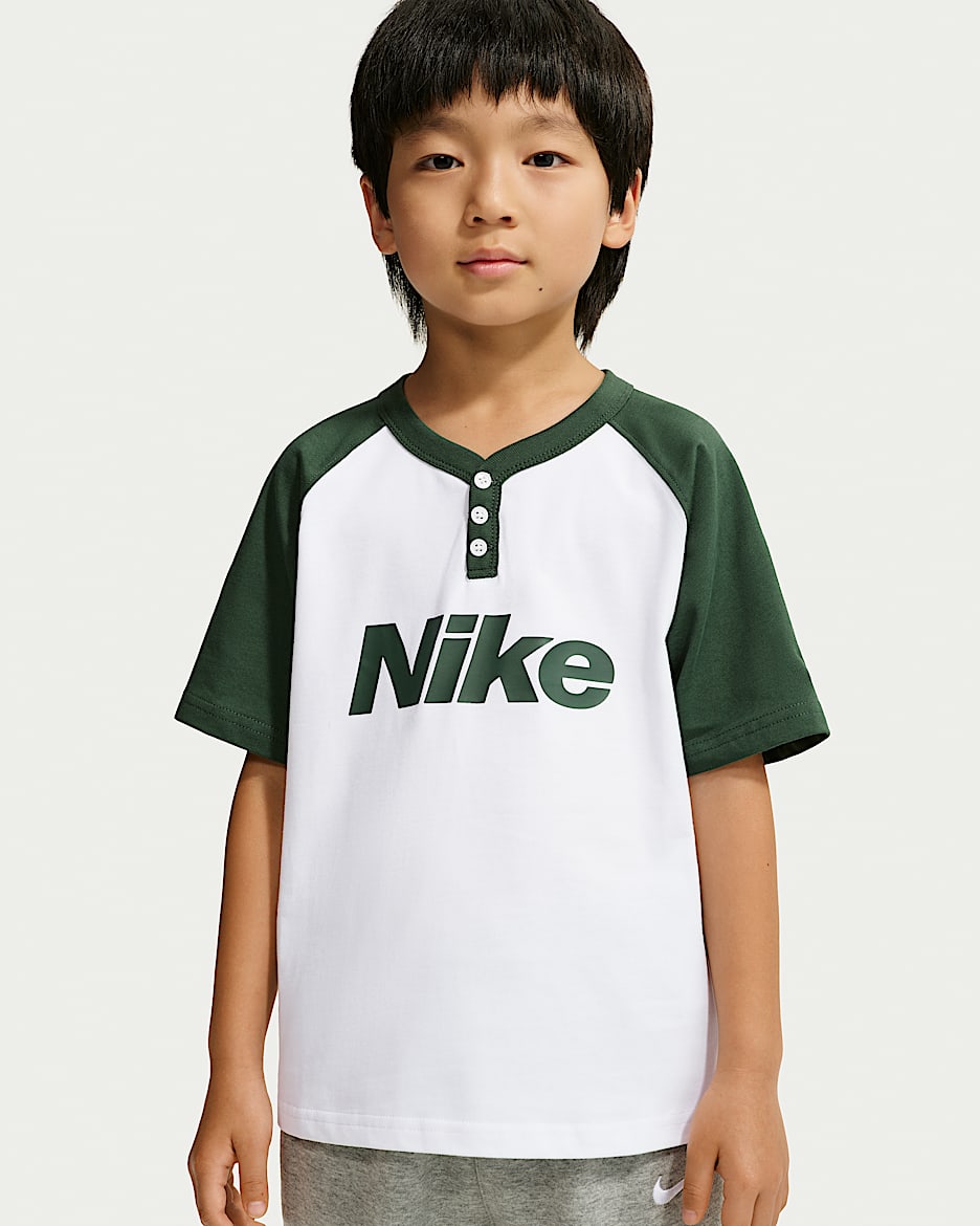Nike 幼童亨利领短袖T恤 - 冷杉绿