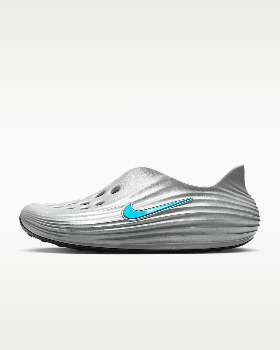 Nike ReactX Rejuven8 男子一脚蹬凉鞋 - 金属银/伽马蓝/黑