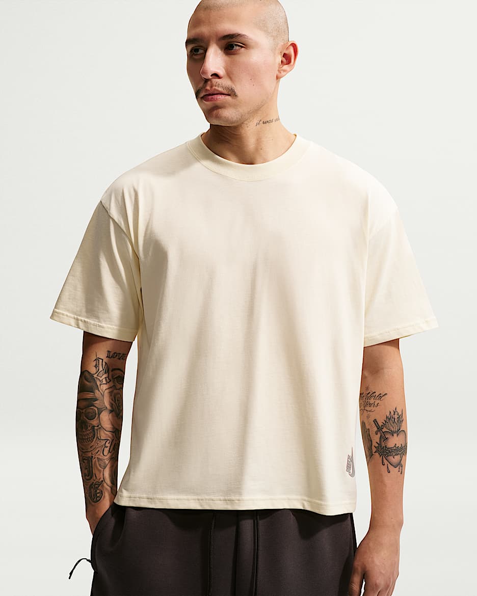 Nike Sportswear 男子短袖T恤 - 椰奶色