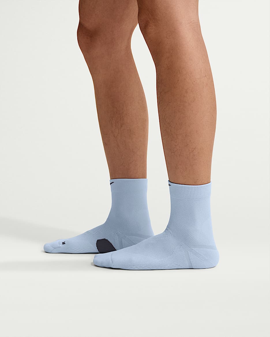 Nike Run Midweight Micro-Crew 耐克女子夜跑系列速干跑步短袜(1 双) - 浅军械蓝/铁架黑/铁架黑