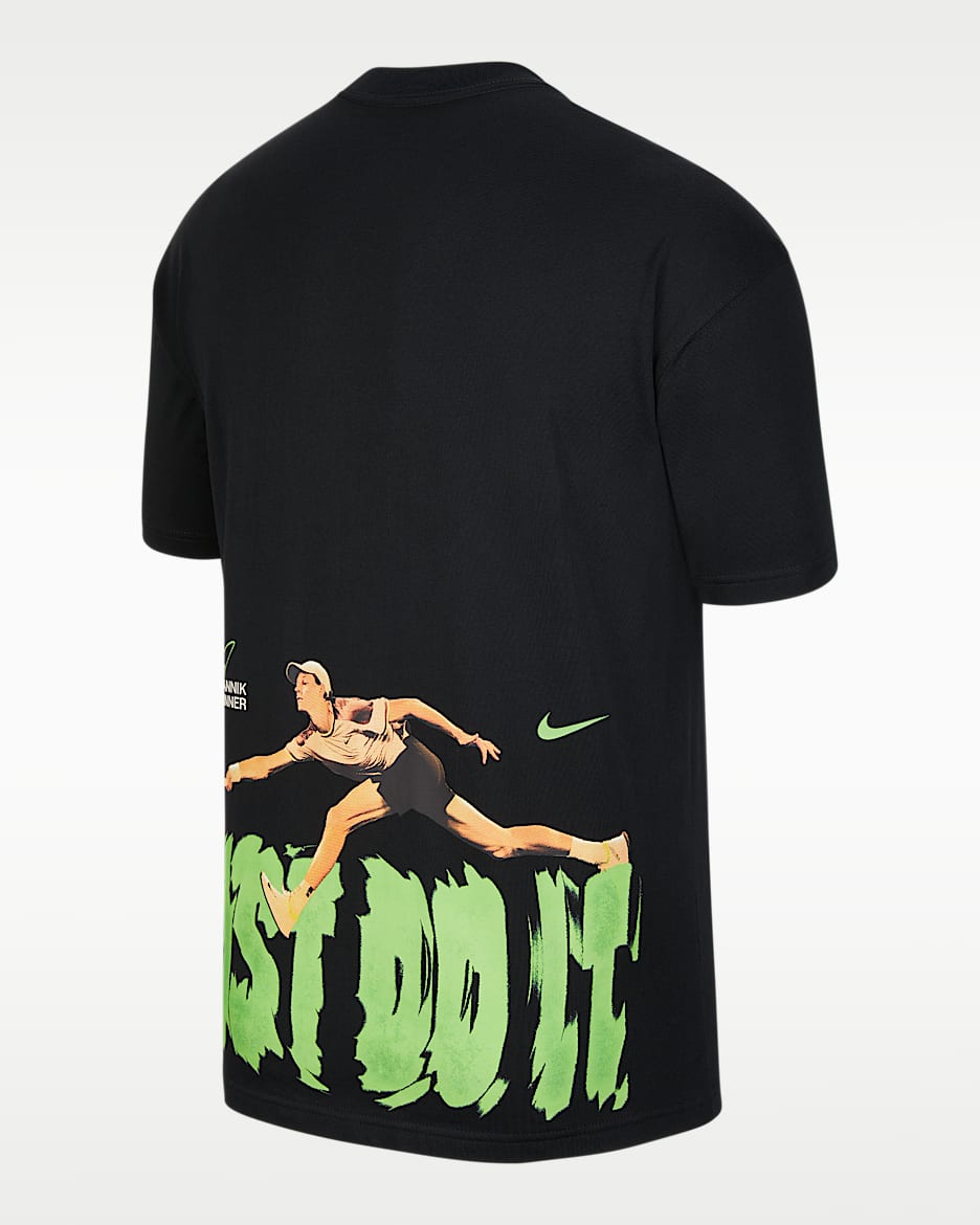 Nike "Just Do It" 扬尼克·辛纳特别款T恤 - 黑