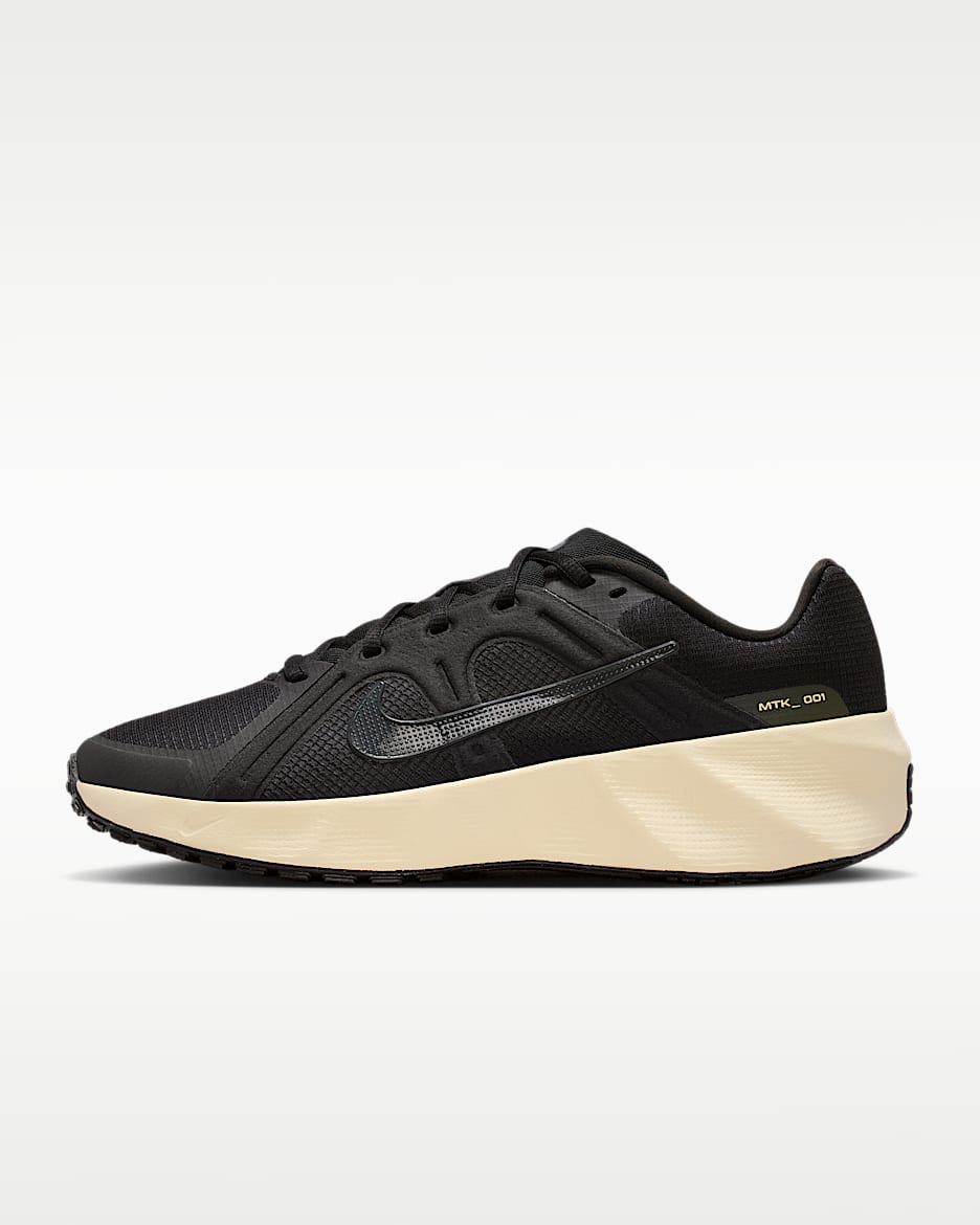 Nike Metro Tek 男子运动鞋 - 黑/棉布白/红杉绿/煤黑
