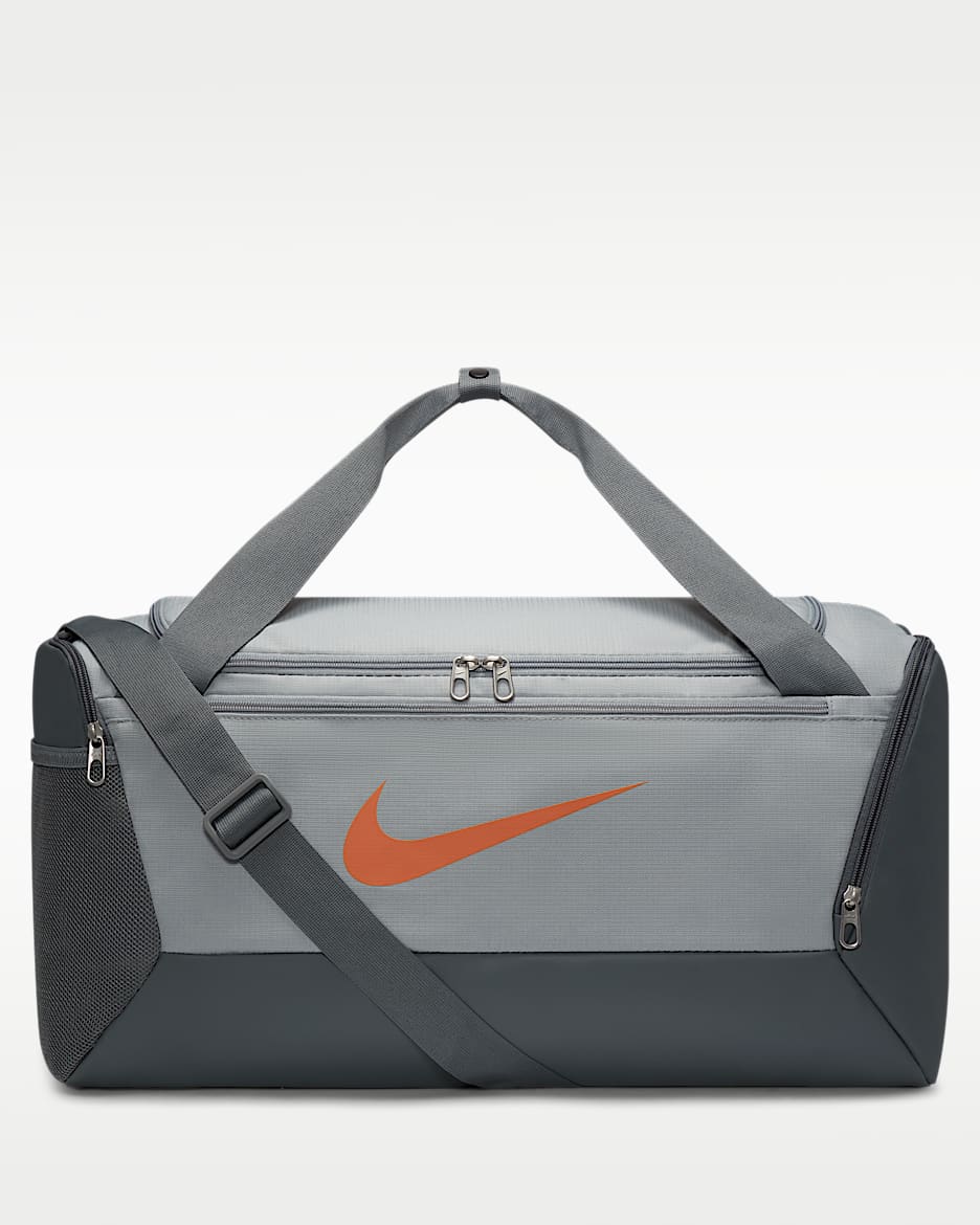Nike Brasilia 训练行李包 - 浅烟灰/烟灰/迷幻橙