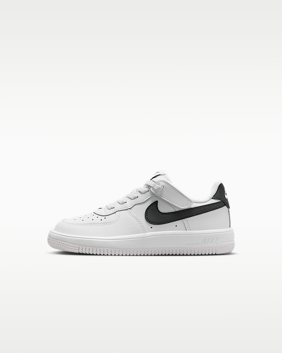 Nike Force 1 Low EasyOn 幼童运动鞋 - 白色/黑