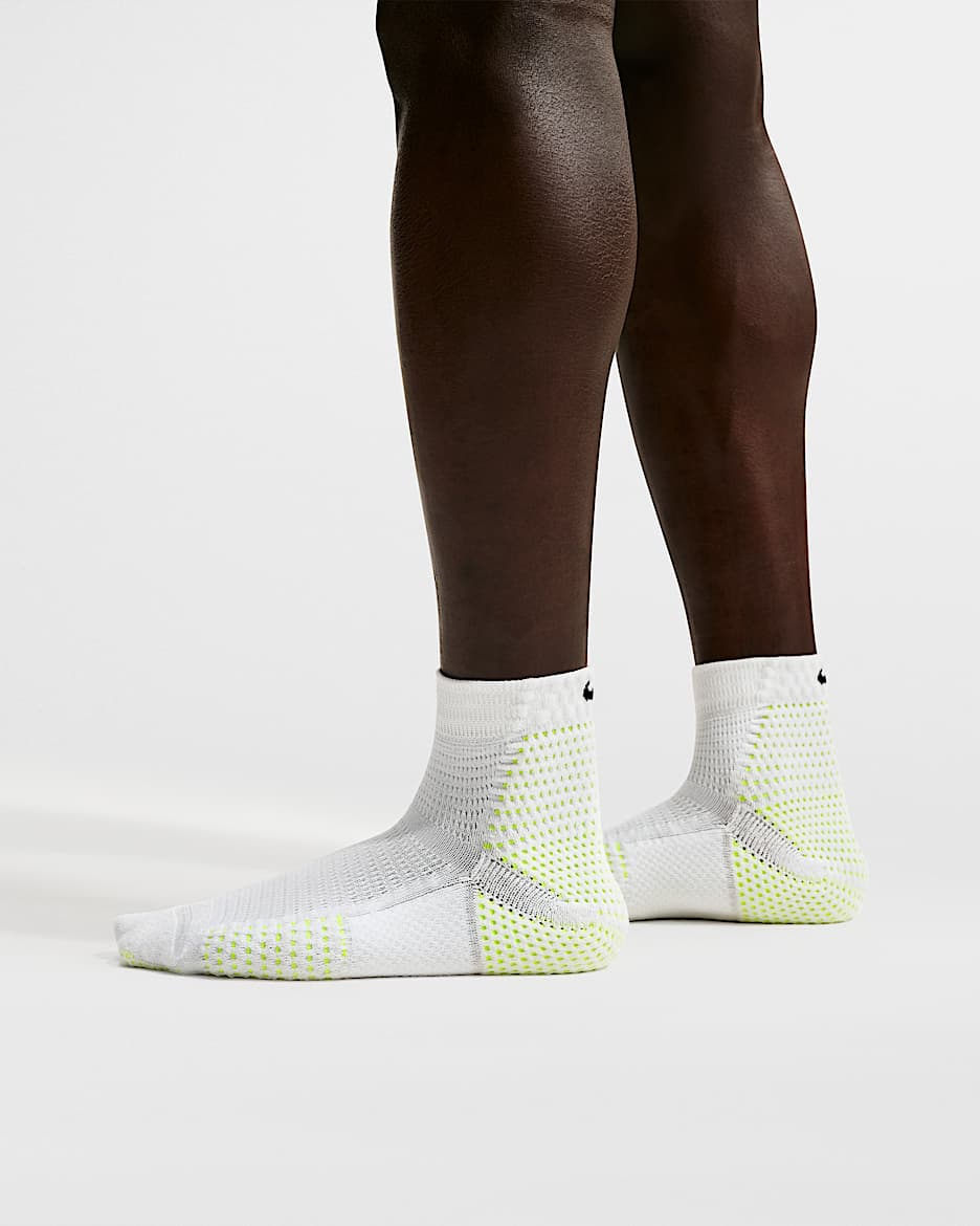 Nike Unicorn Dri-FIT ADV 舒适速干运动短袜（1 双） - 白色/荧光黄/黑