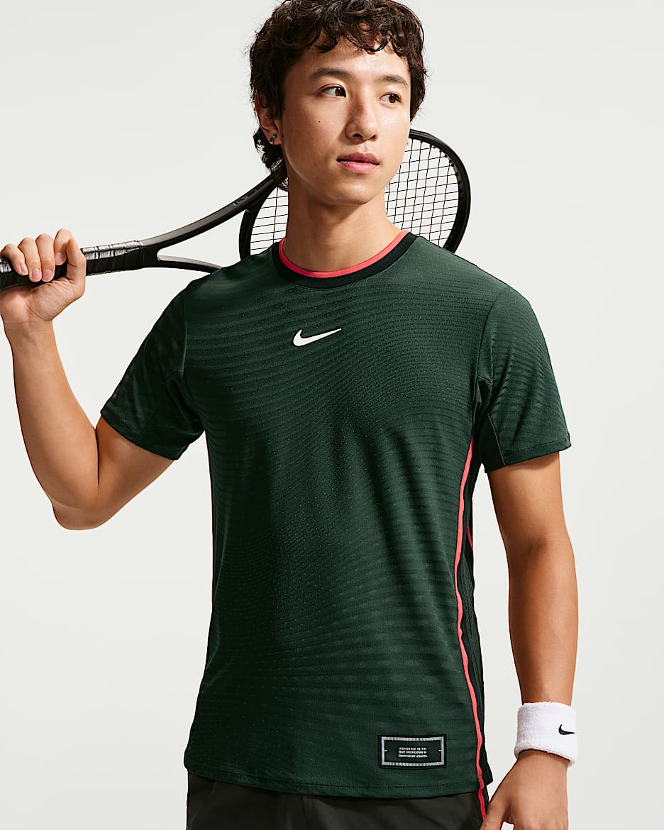 NikeCourt Slam Aero-FIT 男子短袖网球上衣 - 黑云衫绿/白色