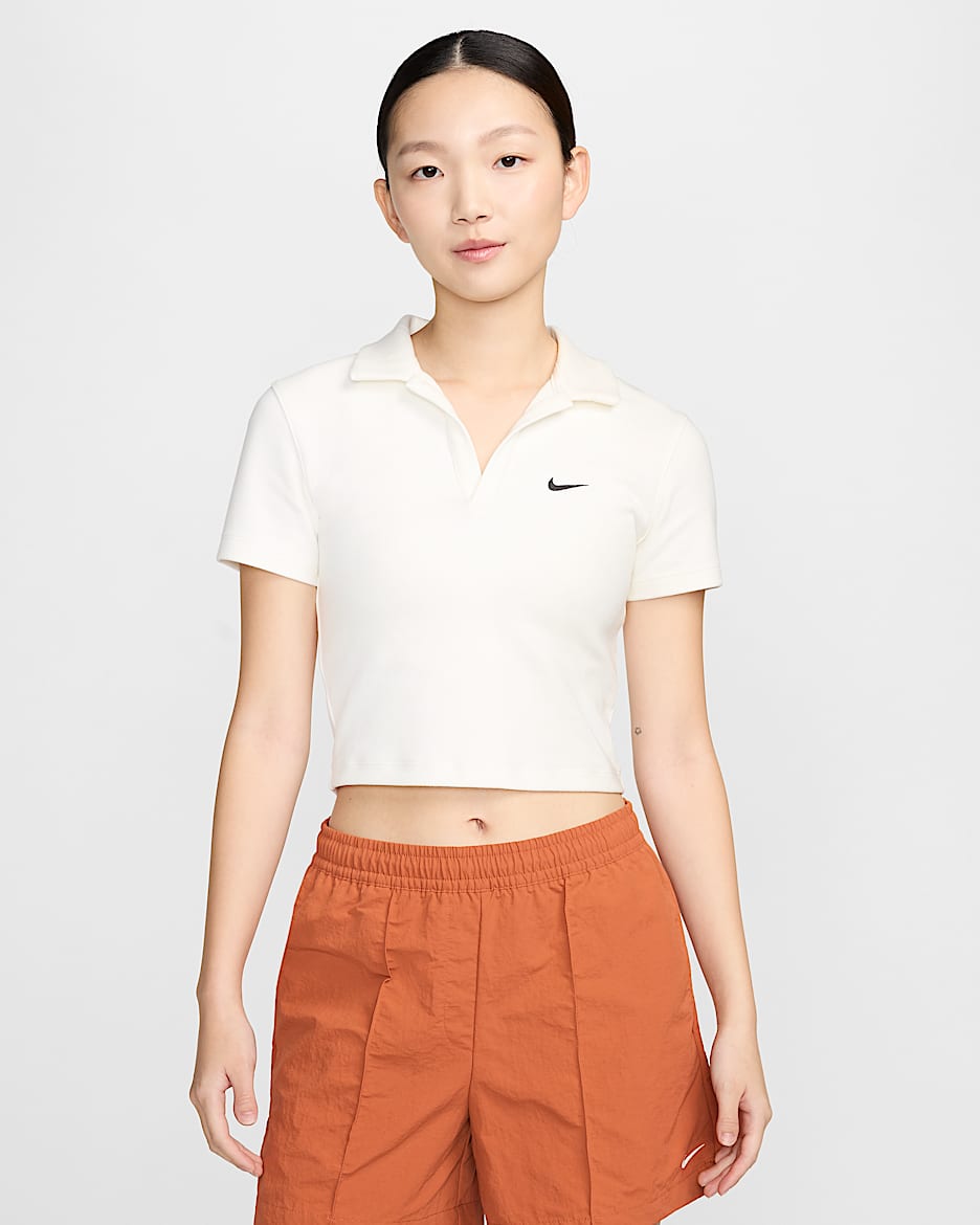 Nike Sportswear Essential 女子短袖翻领上衣 - 帆白/黑