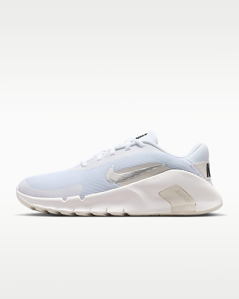 Nike Flex Train 女子训练鞋 - 白色/帆白/幻影灰白/金属银