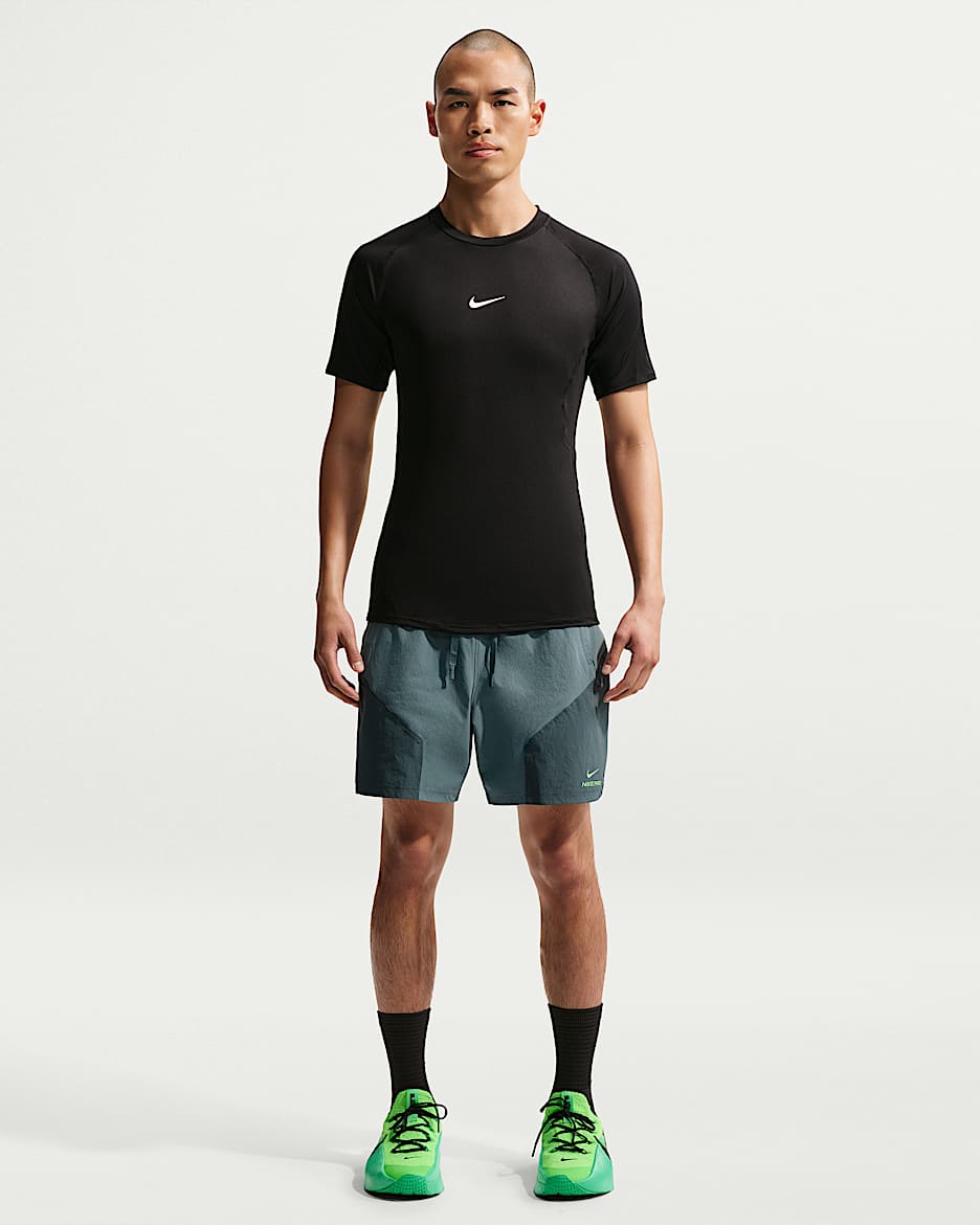 Nike Pro Training Dri-FIT ADV 男子速干训练短裤 - 矿物岩板蓝/褪色杉木绿/冲击绿