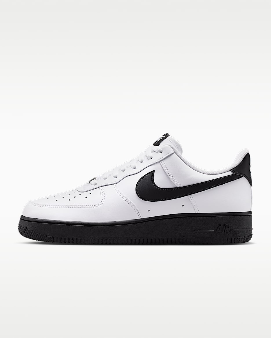 Nike Air Force 1 '07 男子空军一号运动鞋 - 白色/黑