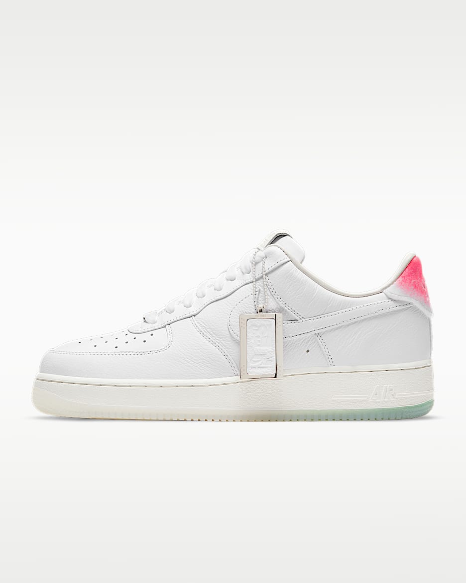 Nike Air Force 1 '07 Premium 男子空军一号运动鞋 - 白色/帆白/赛车粉/白色