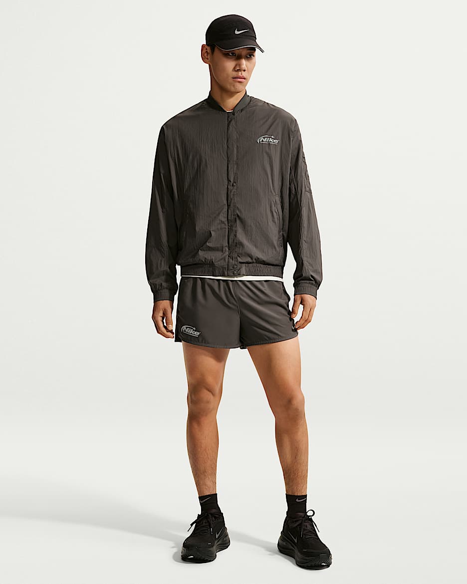 Nike Dri-FIT 男子速干跑步短裤（含衬裤） - 中灰/中灰/黑