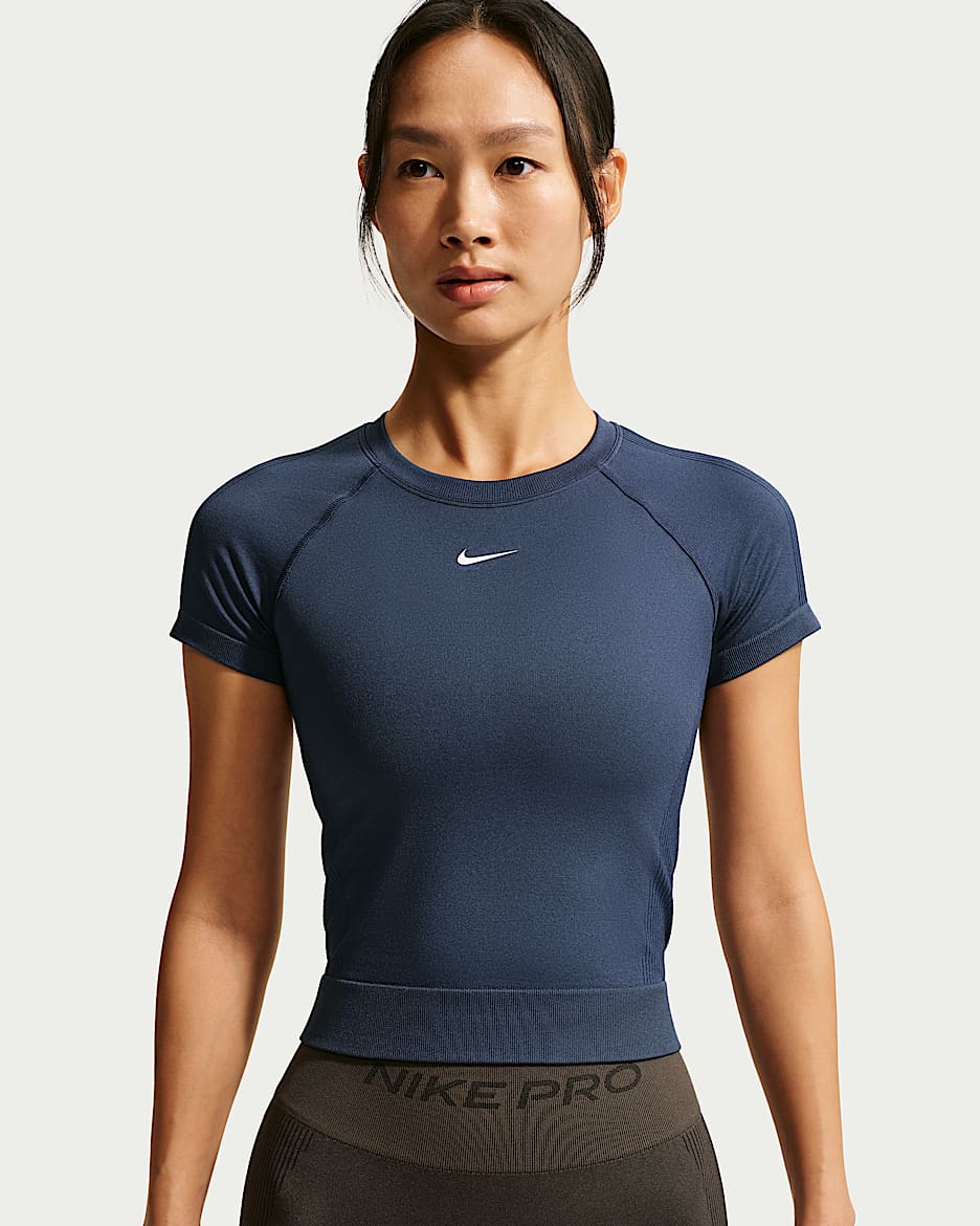 Nike Pro Dri-FIT 女子平整缝线速干塑性训练短袖T恤 - 深藏青/白色