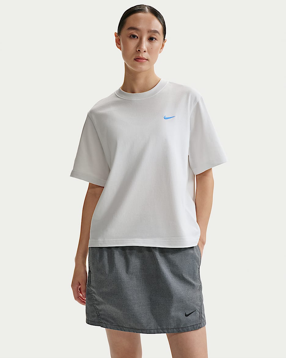 Nike Sportswear 女子图案T恤 - 山峰白