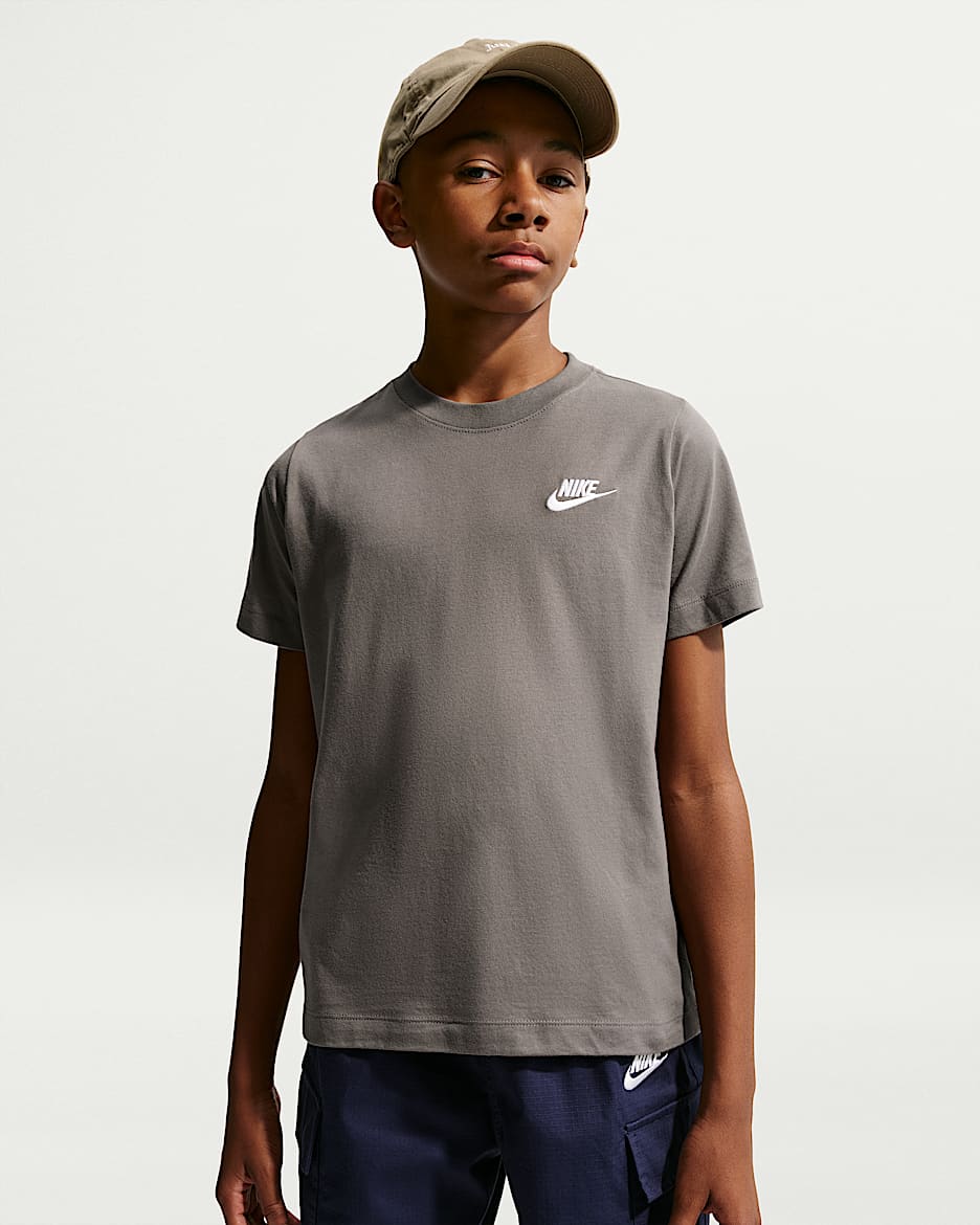 Nike Sportswear 大童短袖T恤 - 洞穴石色